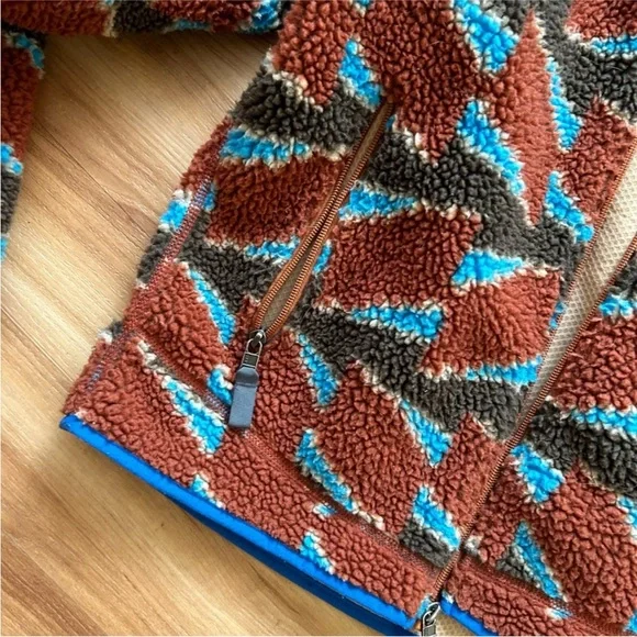 Patagonia Classic Retro-x Fleece Jacket In Take Root Burnished Red• size Small - Picture 6 of 10